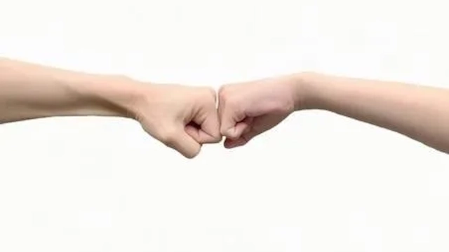 ネイルの爪を隠す方法