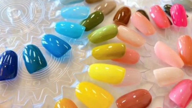 ネイルチップ